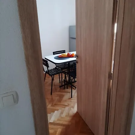 Luce Апартаменти Макарська