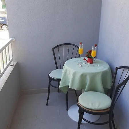 Luce דירה *